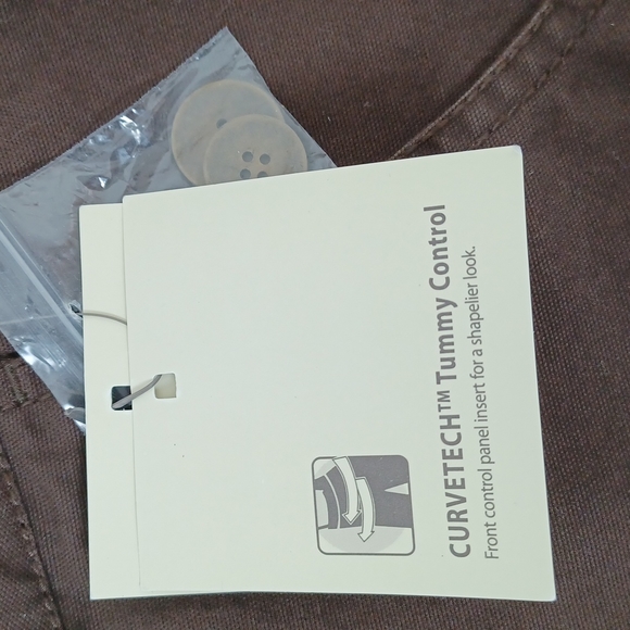 ✨3/$25✨ NWT - Denver Hayes Contemporary Fit Shorts - 16 X 12 - Picture 8 of 9